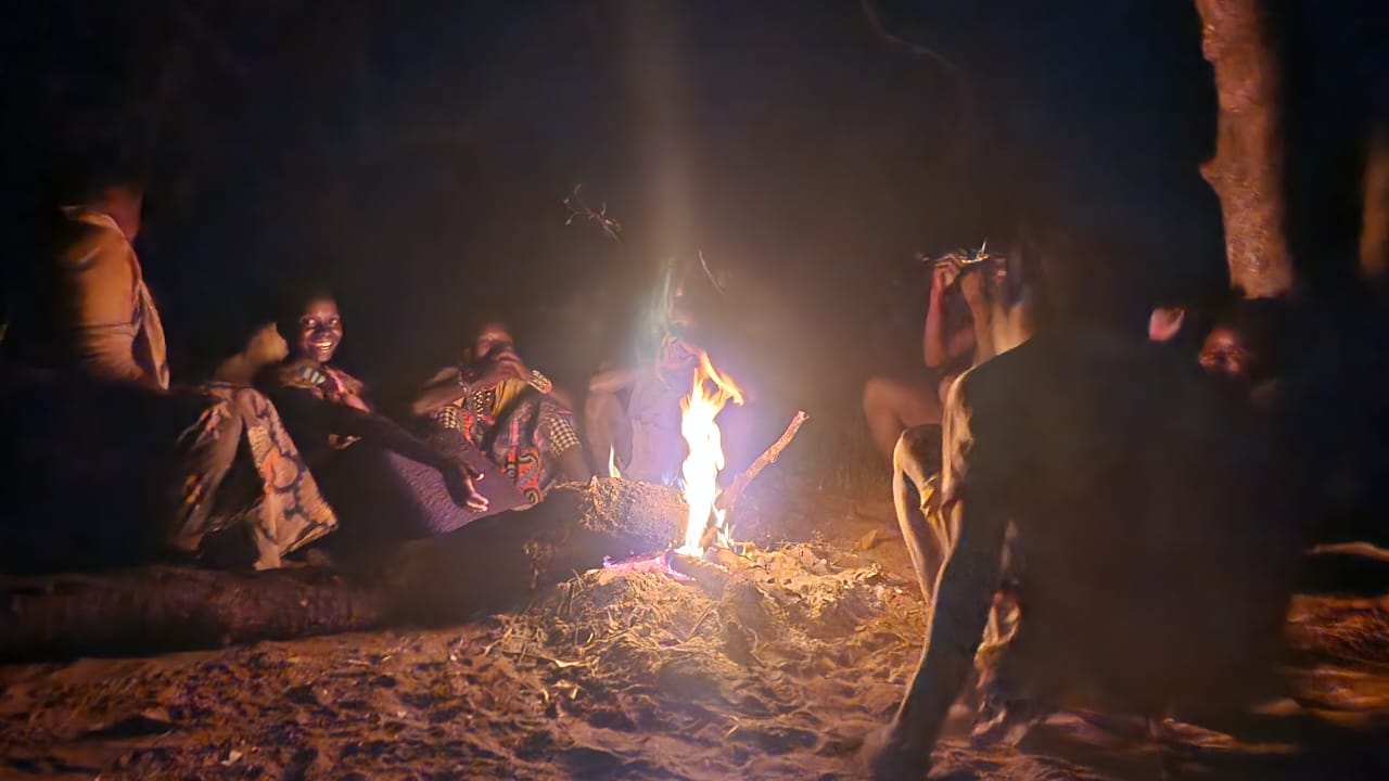 Fireside stories after the hunt 🔥