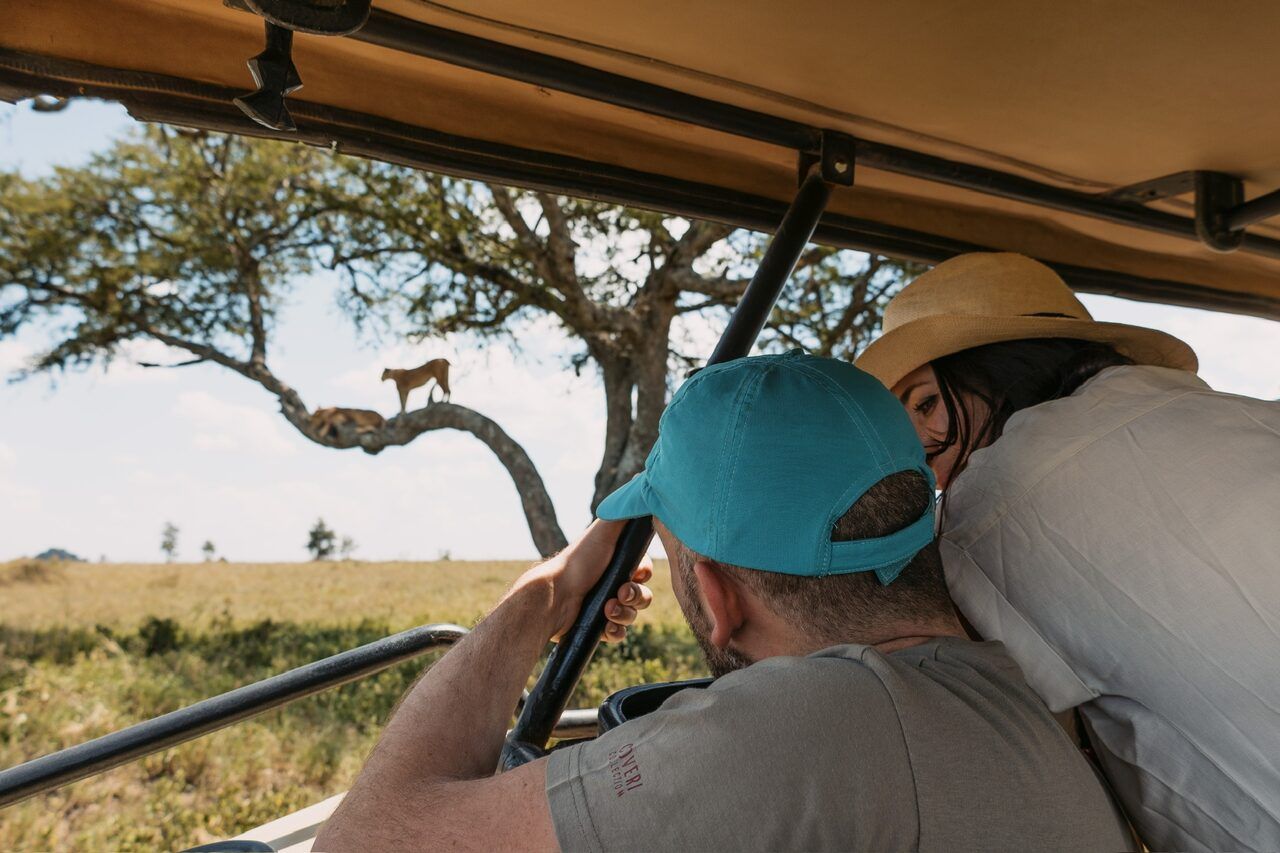 Tipping on safari: what is normal